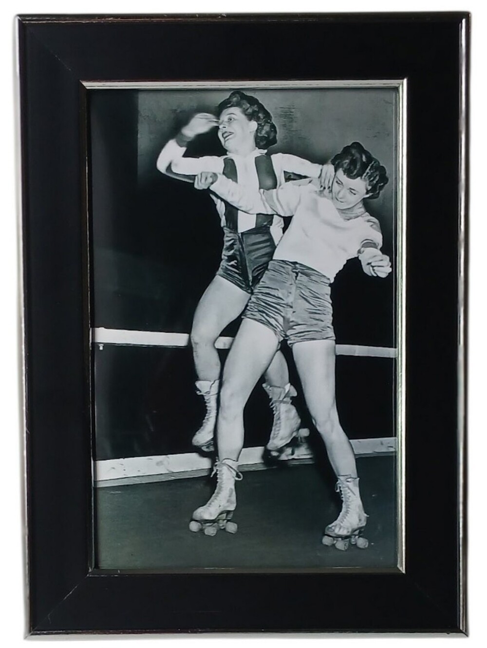 ROLLER SKATING derby Bad Ass Women Retro Rockabilly Vintage Fem Photo Art PRINT
